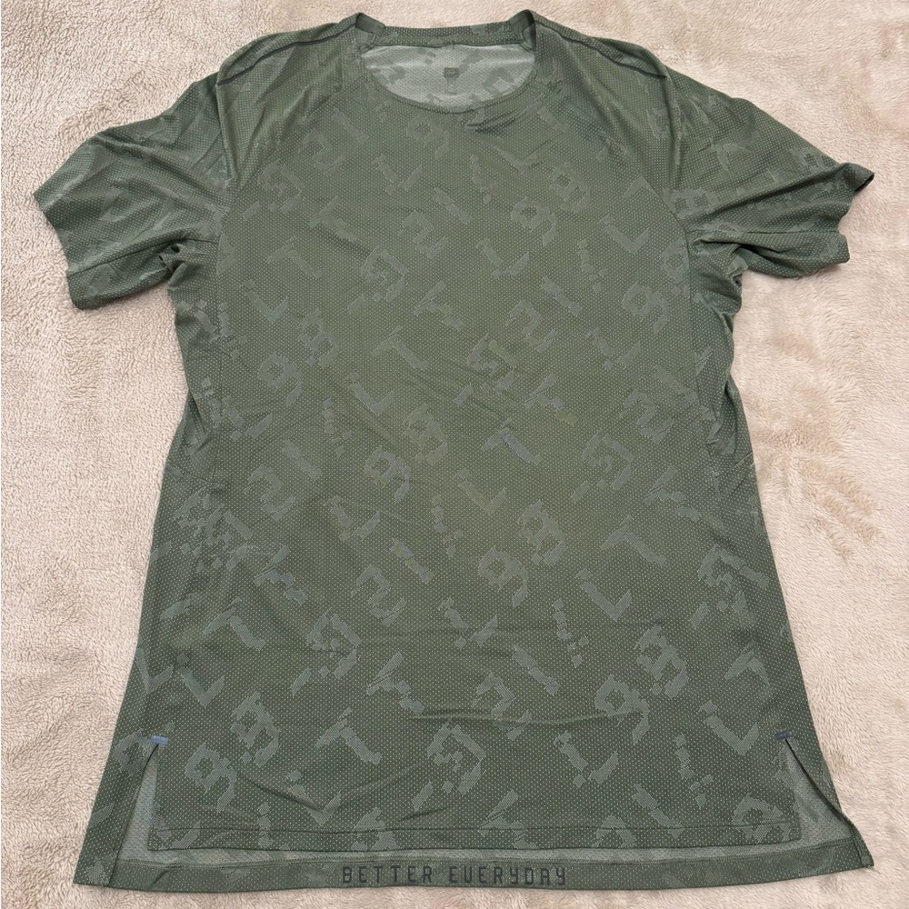 Lululemon shirt